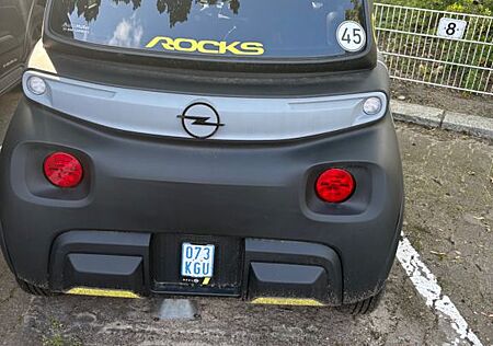 Opel Rocks-e - -