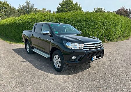 Toyota Hilux Double Cab 2,4L