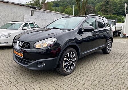 Nissan Qashqai +2 360 4X4/Panorama/Kamera/Leder/SHZ/7S