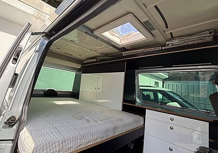 VW T5 Kombi Volkswagen Mittelhochdach lang **WOHNMOBIL**