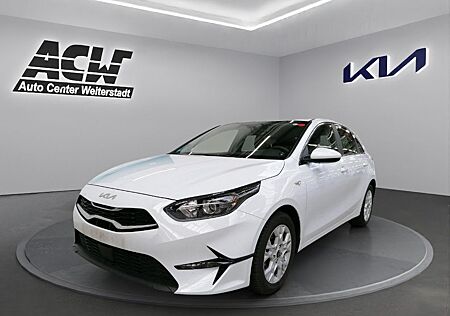 Kia Cee'd CEED 1.5T DCT VISION NAVI KAMERA ADA.TEMPOMAT CA