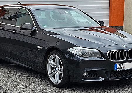 BMW 530dx Touring xDrive M-Paket HUD STDHZKG AHK