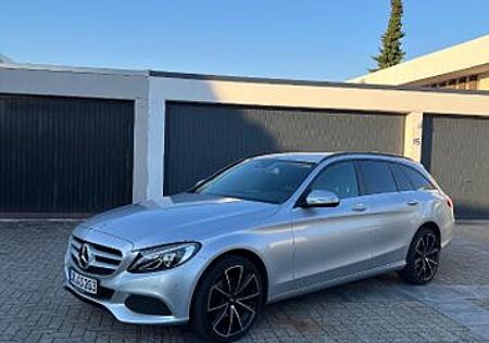 Mercedes-Benz C 180 BlueTEC T -