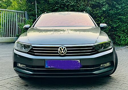 VW Passat Variant Volkswagen 2.0 TDI SCR DSG BlueMotion Co...