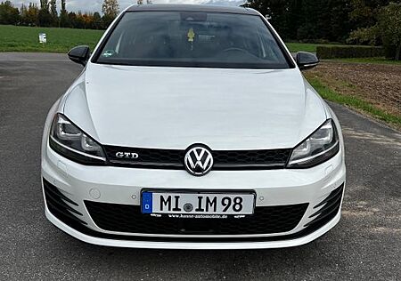 VW Golf Volkswagen 2.0 TDI DSG BMT GTD GTD