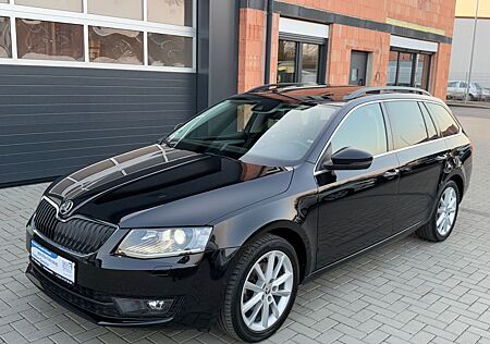 Skoda Octavia Style DSG *XENON*PANO*STANDHZG*KAM*NAVI*