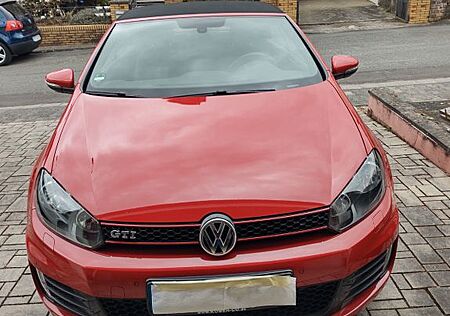 VW Golf Volkswagen 2.0 TSI GTI DSG Cabriolet GTI
