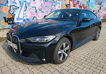 BMW i4 eDrive40 DriveAssProf LiveCockpitProf...