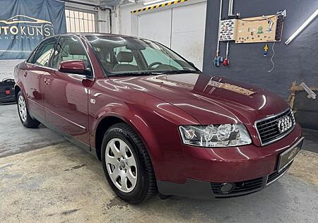 Audi A4 2.0 1.Hand Klima Ganzjahresreifen Sitzheizung