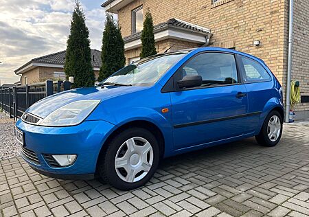 Ford Fiesta 1.4 Ghia Allwetter Inspektion NEU