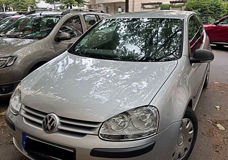 VW Golf Volkswagen 5 HU neu