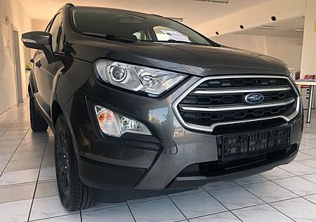 Ford EcoSport Cool & Connect