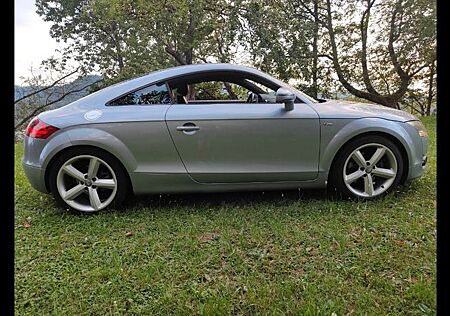 Audi TT Coupe 2.0 TFSI S-line