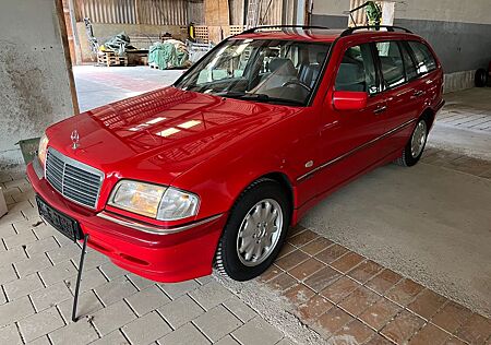 Mercedes-Benz C 200 T ELEGANCE Elegance
