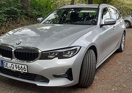 BMW 318d Touring Advantage , Anhängerkupplung, Tempo