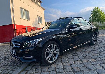 Mercedes-Benz C 220 d AVANTGARDE Head-Up/Pano/Memory