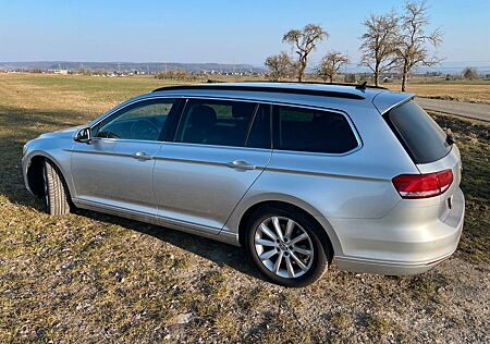 VW Passat Variant Volkswagen 2.0 TDI SCR 140kW DSG BMT R-Line