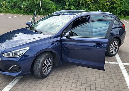 Hyundai i30 1.0 PDE