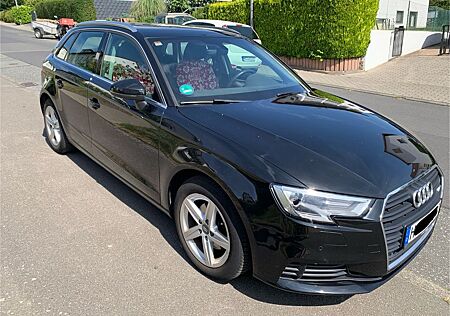 Audi A3 1.5 TFSI cod S tr. design Sportb design