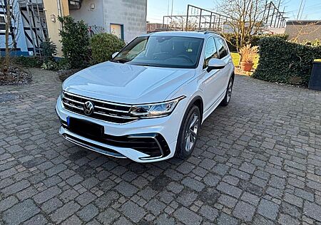 VW Tiguan Volkswagen EHYBRID 1.4 TSI R-Line