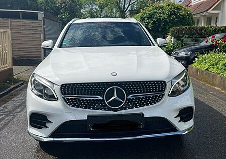 Mercedes-Benz GLC 250 gebraucht kaufen Mercedes-Benz GLC 250 4MATIC AMG Line Autom. AMG Line