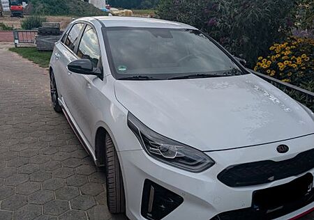 Kia Cee'd / Ceed 1.6 T-GDI DCT GT GT