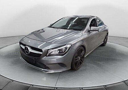 Mercedes-Benz CLA 180 URBAN *V-LEDER*NAVI*XEN/LED*TEMP*19Z*F1*