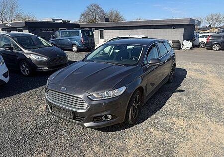 Ford Mondeo Turnier Titanium 2.0 TDCi 180 PS