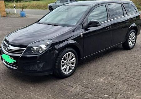 Opel Astra Caravan 1.8 ECOTEC Edition 111 Jahre E...