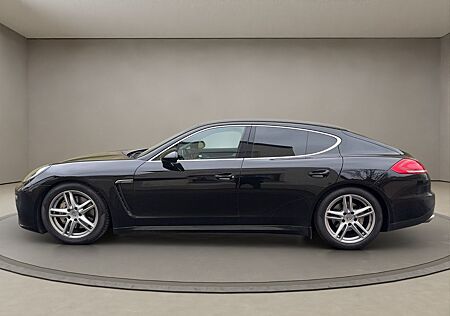 Porsche Panamera 4 S