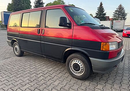 VW T4 Multivan Volkswagen /2.0 Benzin/ Bett