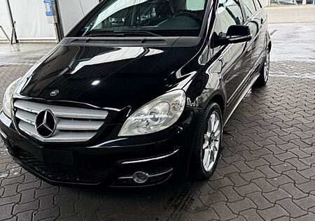 Mercedes-Benz B 170 gebraucht kaufen Mercedes-Benz B 170 Mercedes B170 TÜV neu /klima/Pdc/Sitzheizung/Ahk