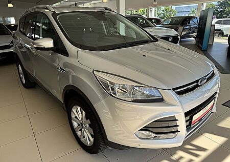 Ford Kuga 1.5 EcoBoost 4x4 Aut. Titanium