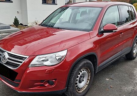 VW Tiguan Volkswagen 2.0 TDI Automatik*Scheckheft*Rest-TÜV