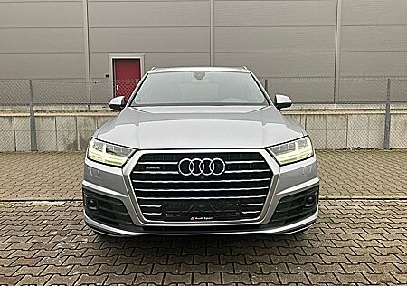 Audi Q7 3.0 TDI quattro S-LINE