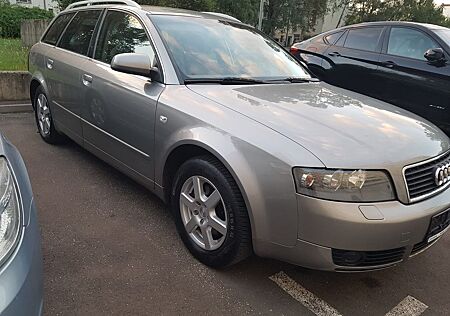 Audi A4 1.9TDI 96kW 6-Gang Avant Zahnriem neu