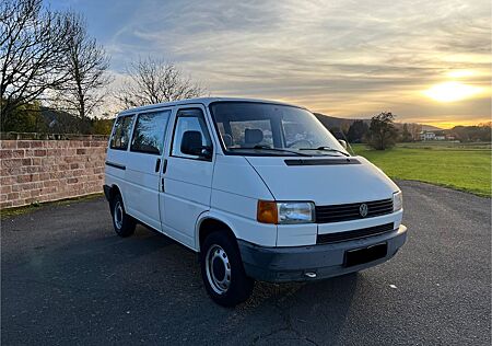 VW T4 Caravelle Volkswagen 2.4 D - H-Kennzeichen - Scheckheft