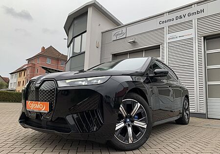 BMW iX 40 xDrive Sportpaket Connect.Prof+HiFi+Kamera