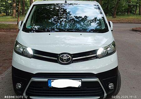 Toyota Pro Ace Proace (Verso) 2,0-l-D-4D 106kW L2 Shuttle C...