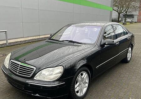 Mercedes-Benz S 320 S 320Lang Version 2. Hand, Checkheft, 107.900 km