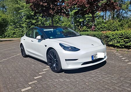 Tesla Model 3 Performance Akku&Gebrauchtw.-Zertifikat