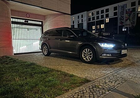 VW Passat Variant Volkswagen Passat 2.0 TDI 150 PS | Top gepflegt