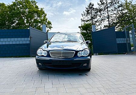 Mercedes-Benz C 200 KOMPRESSOR T AVANTGARDE Avantgarde