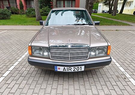 Mercedes-Benz 190 (w201) 2.3e 100kw