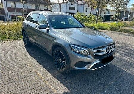 Mercedes-Benz GLC 250 4MATIC | EZ 11/2018 | 83km