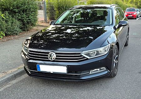 VW Passat Variant Volkswagen 2.0 TDI DSG Comfortline Varia...