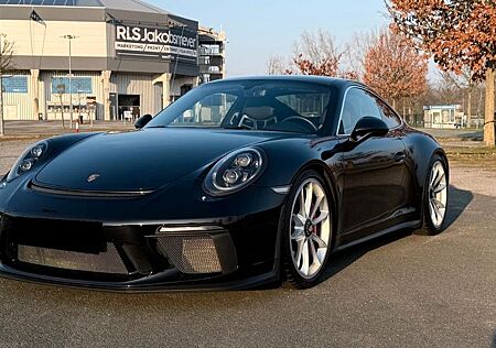 Porsche 911.2 GT3 Touring 6-Gang Lift Approved Carbon