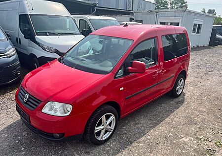 VW Caddy Volkswagen Life Team