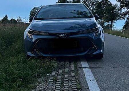 Toyota Corolla gebraucht kaufen Toyota Corolla 1,8 Hybrid Team Deutschland Team Deu...