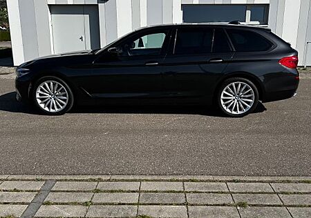 BMW 540d xDrive Touring A -